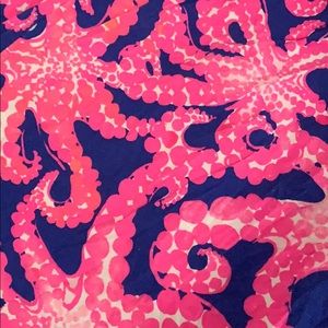 Lilly Pulitzer Tops - Lilly Pulitzer Off the shoulder top Lilly Pulitzer Tops - Lilly Pulitzer Off the shoulder top